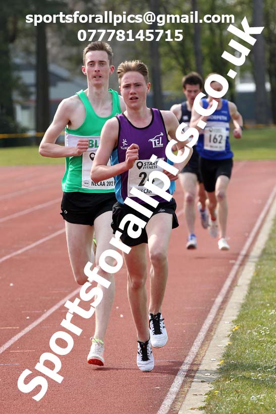 3000 metres, 2021 NECAA Open Graded Meeting, Morpeth. Photo: David T. Hewitson/Sports for All Pics
